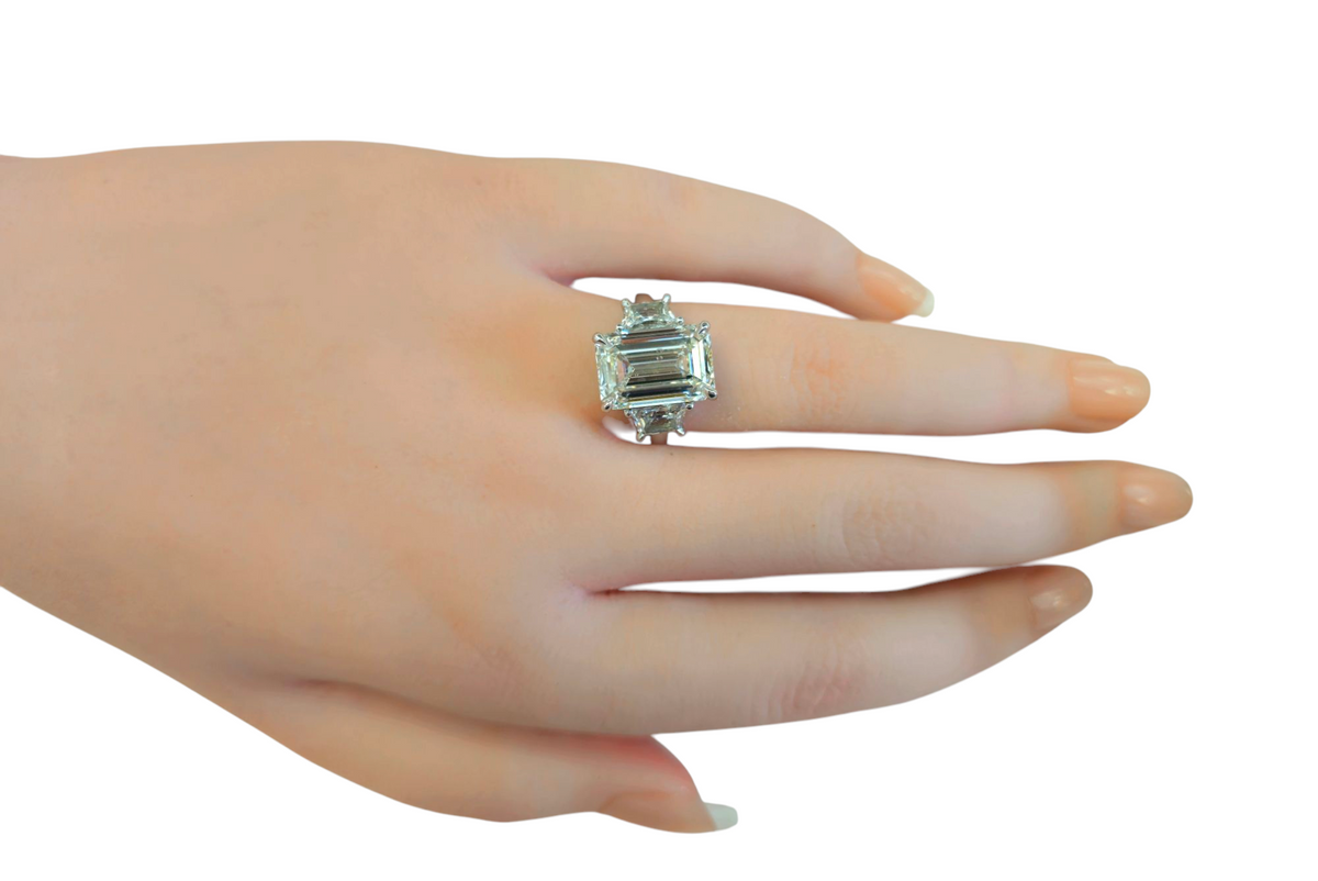 Three Stone Ring, Emerald Cut Center and Trapezoid Cut Diamond in Platinum (Lab Grown)