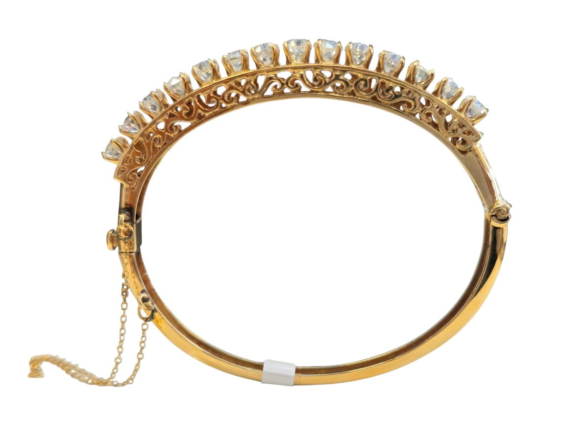 Old European Bangle Bracelet with 4.30 Carats of Diamonds in 14 Karat Yellow Gold