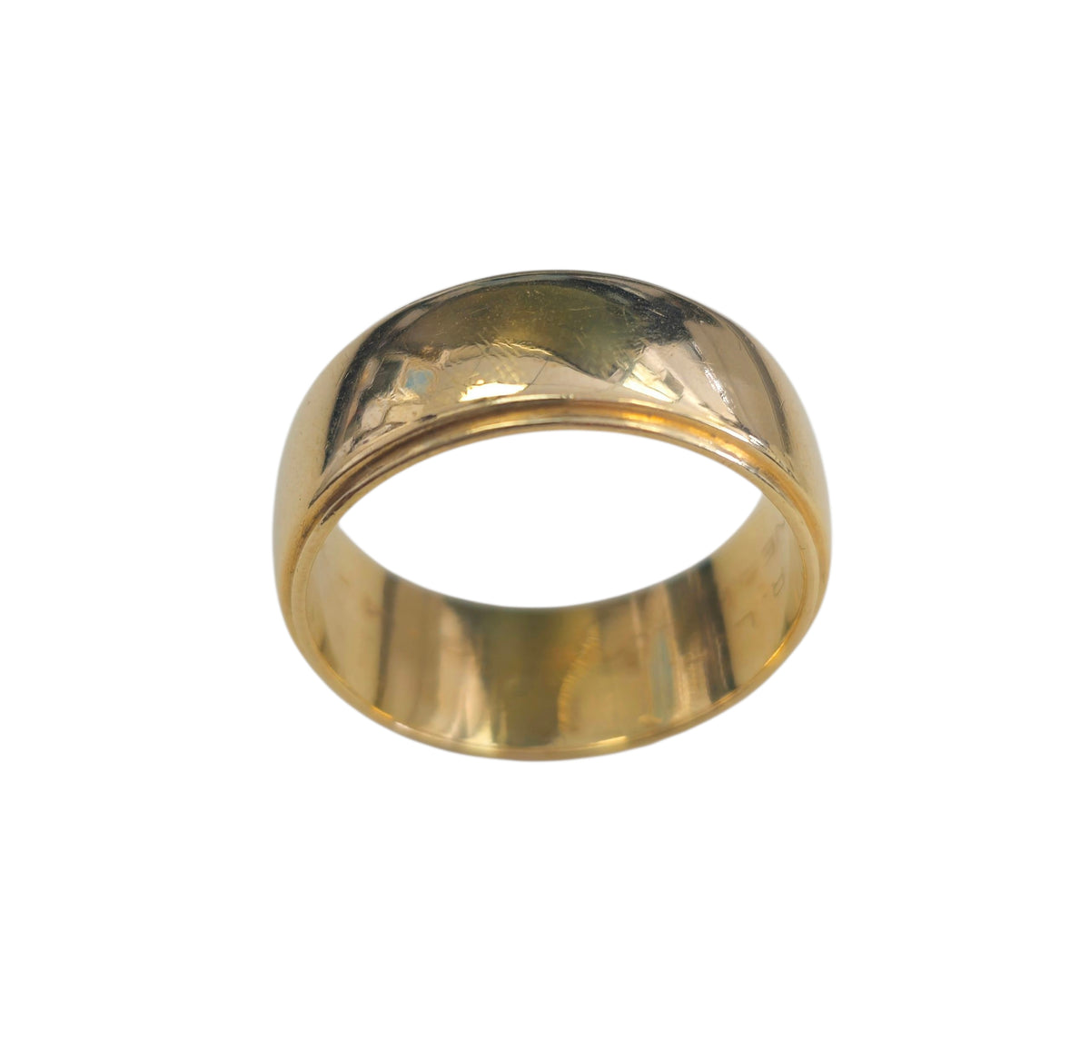 Men's Wedding Band in 18 Karat Yellow Gold Ring