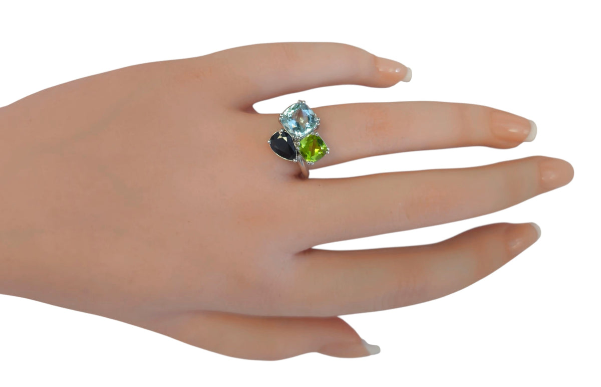 Peridot , Aquamarine, and Sapphire Ring in 18 Karat White Gold