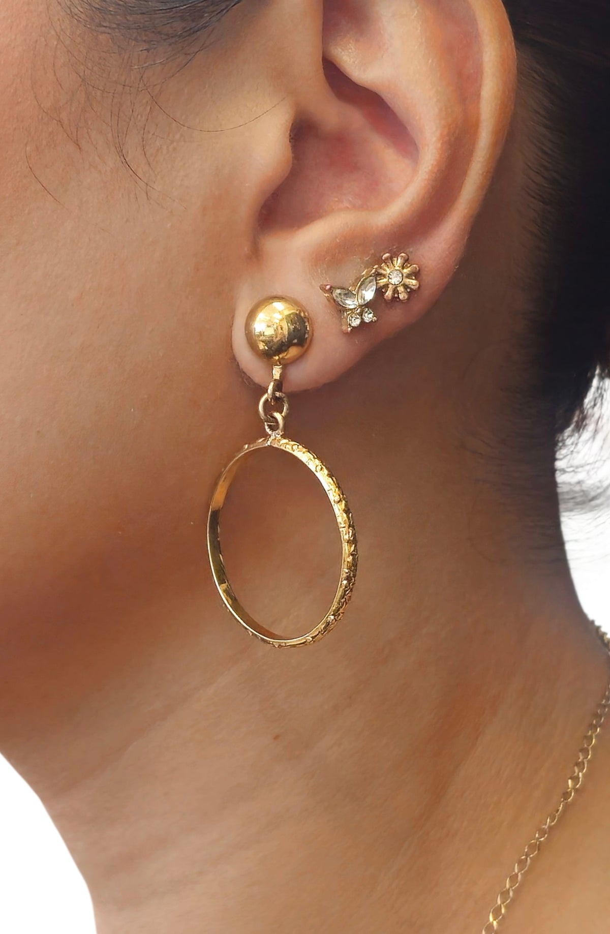 Open Circle Dangle Vintage Hoop Earrings in 14 Karat Yellow Gold