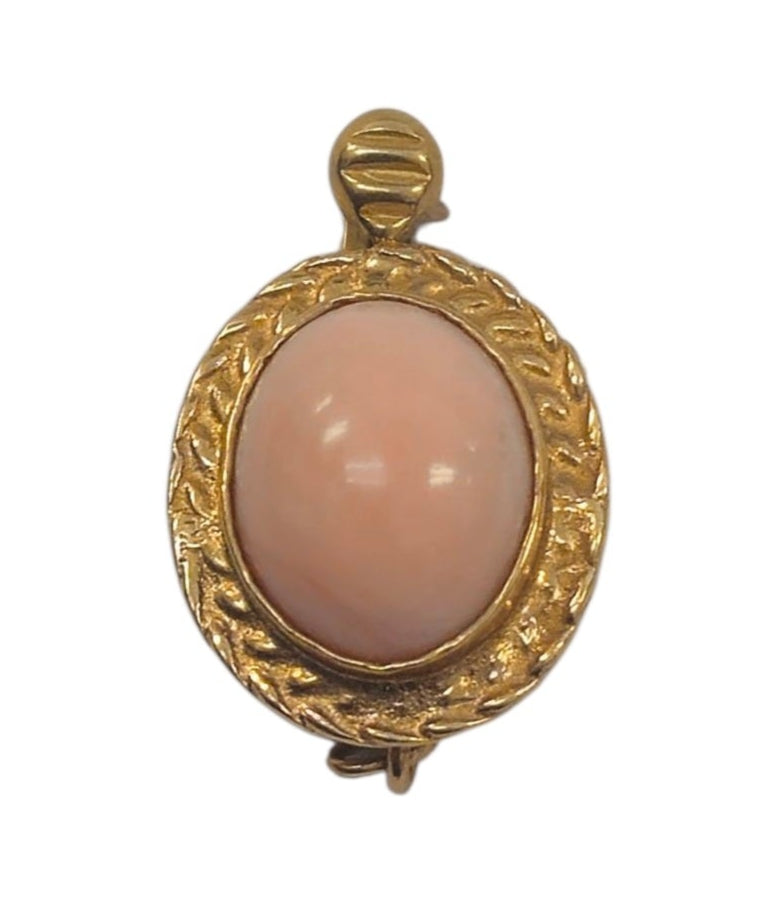 Pink Coral Clasp in 14 Karat Yellow Gold
