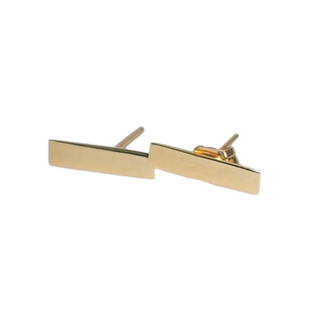 Flat Bar Stud Earring in 14 Karat Yellow Gold