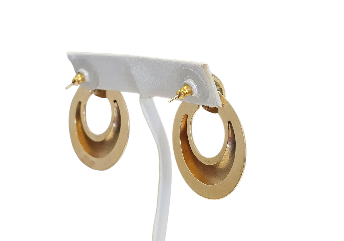 Vintage Circle Earrings in 14 Karat Yellow Gold