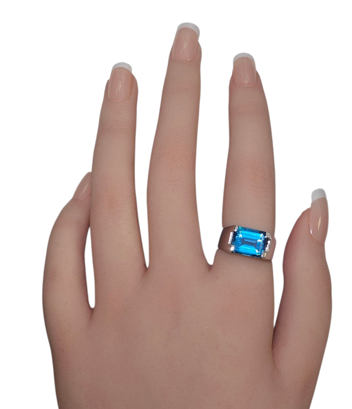 Blue Topaz Ring In 18 Karat White Gold