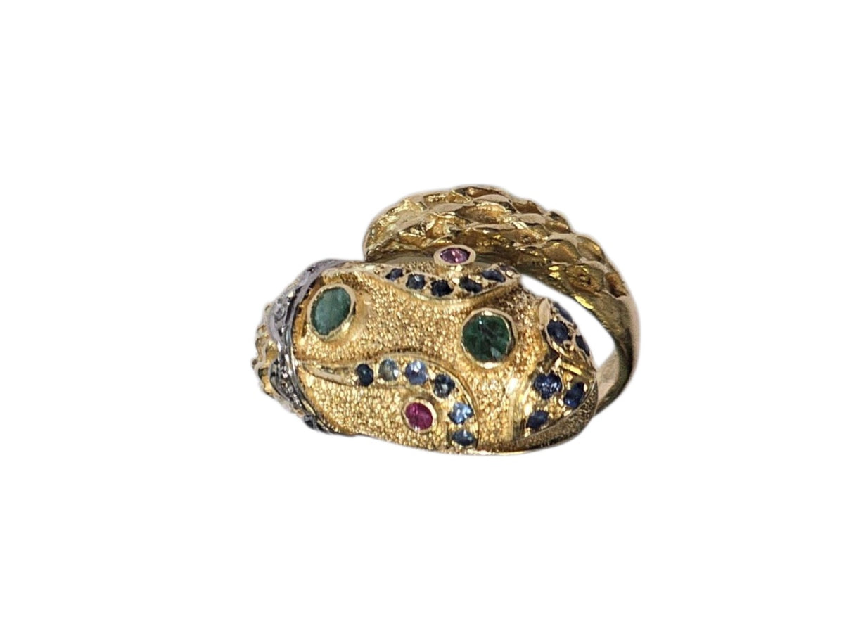 Snake with Stones in 18 Karat Yellow  Gold Ring