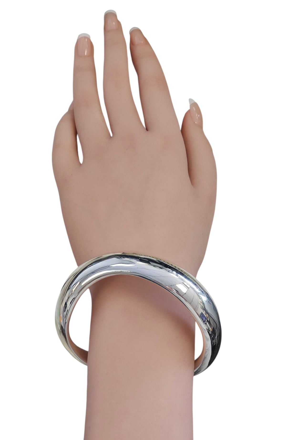 Rounded Bangle Bracelet in Silver
