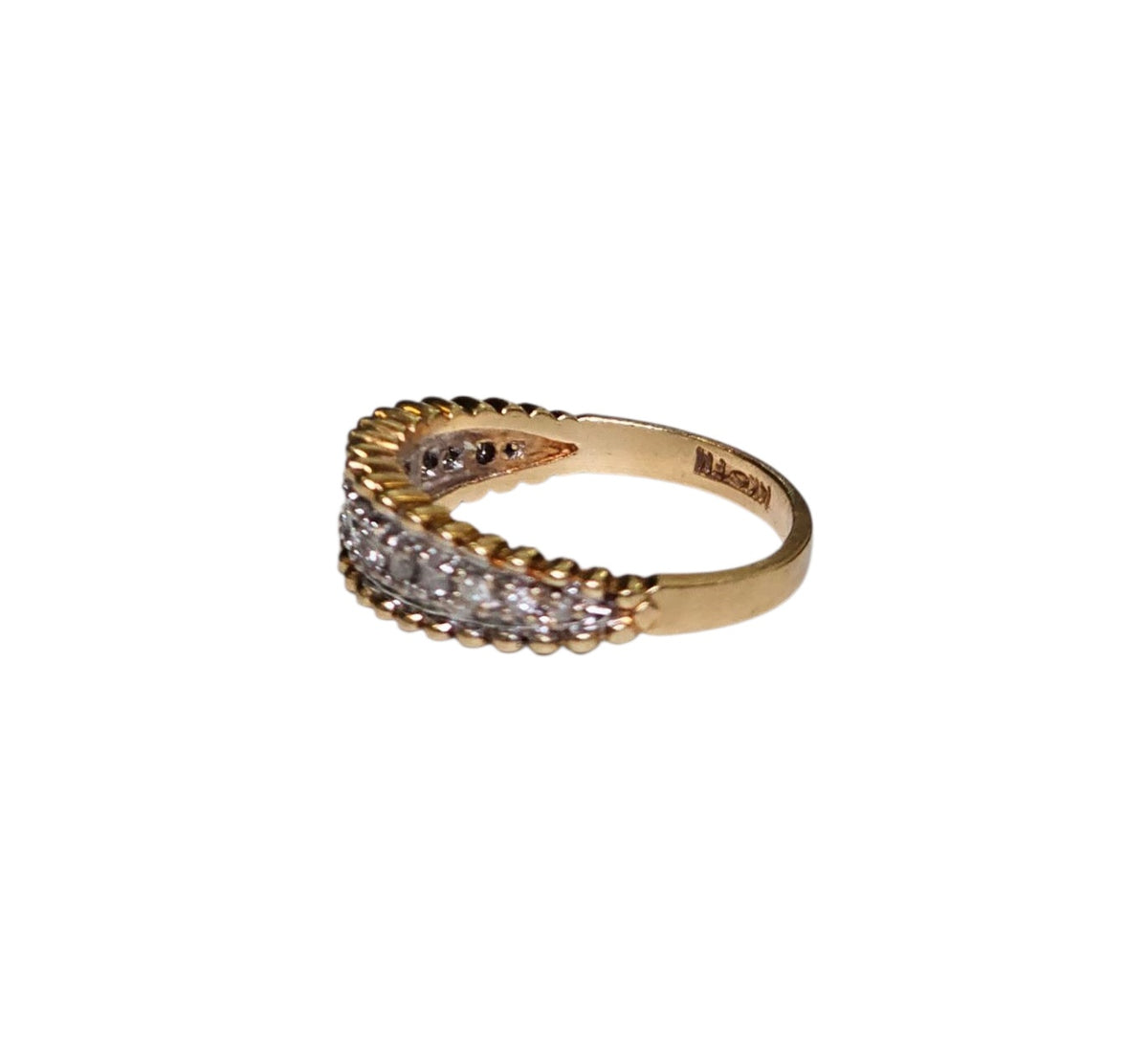 Diamond Ring in 14 Karat Yellow Gold