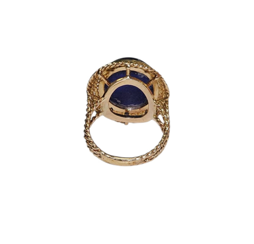 Lapis Lazuli Ring in 14 Karat Yellow Gold