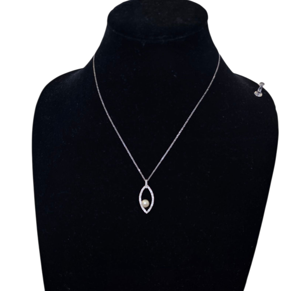 Pearl Diamond Necklace in 14 Karat White Gold