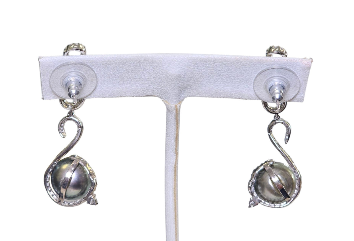 Tahitian Pearl Diamond Dangle Earring in 14 Karat White Gold