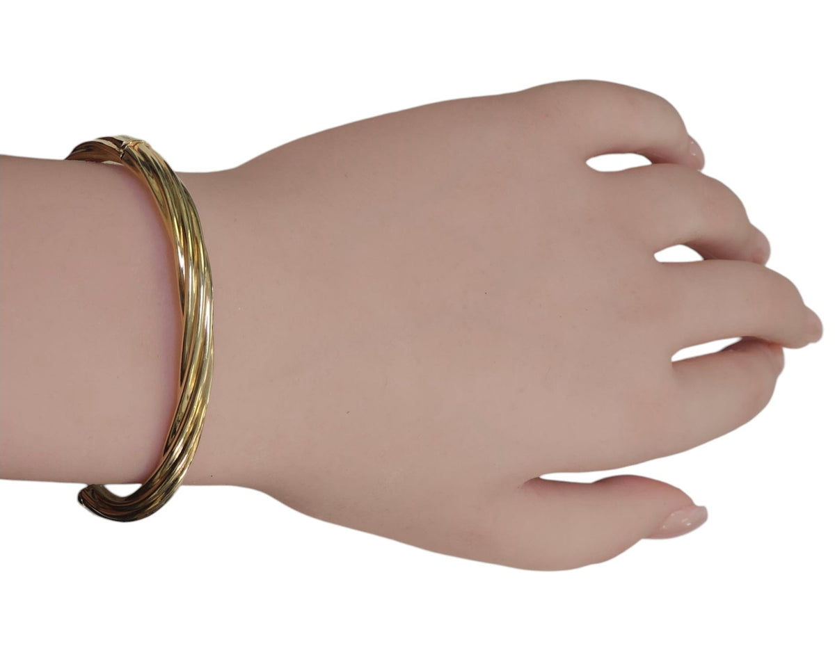 Twisted Bangle Bracelet in 14 Karat Yellow Gold