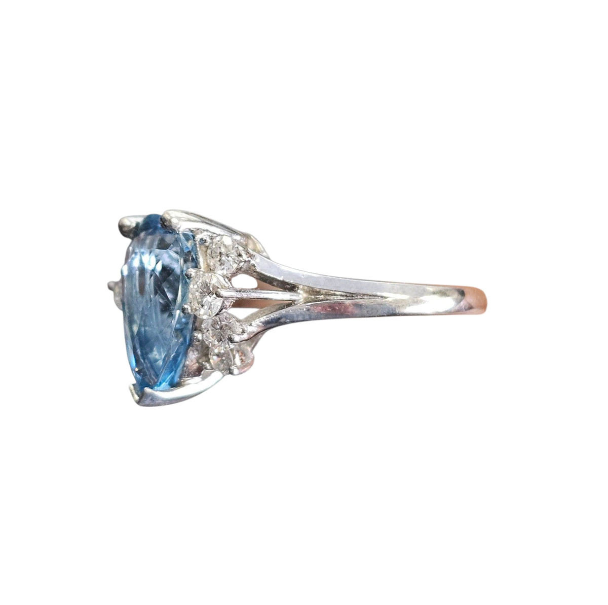 Aquamarine Diamond Ring in 14Karat White Gold