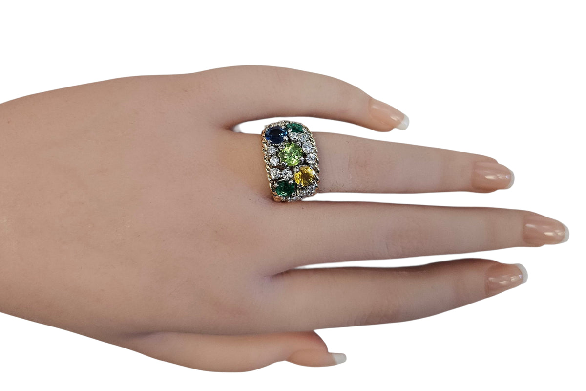 Emerald, Peridot, Blue and Yellow Sapphire Diamond Ring in 18Karat Yellow Gold