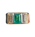 Emerald and 2 Baguette Diamond Ring in 18Karat Yellow Gold