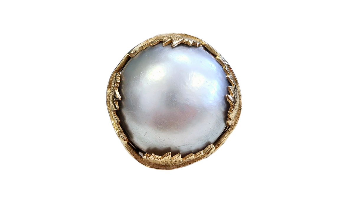 Light Gray Mabe Pearl set in Leaf Design Cocktail Ring made in 14-Karat Yellow Gold