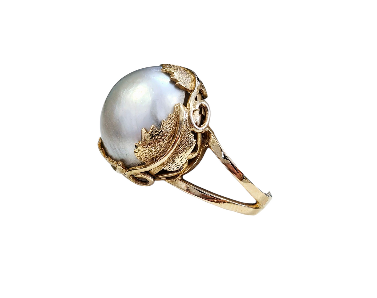 Light Gray Mabe Pearl set in Leaf Design Cocktail Ring made in 14-Karat Yellow Gold