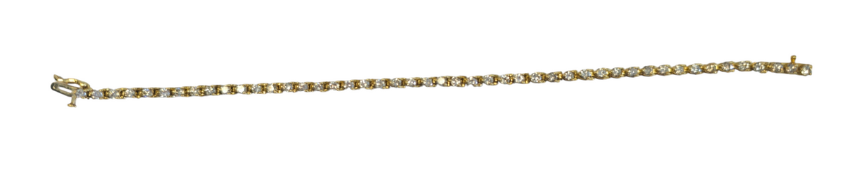 14 Karat Yellow Gold Tennis Bracelet with 2.50 Carat Diamonds