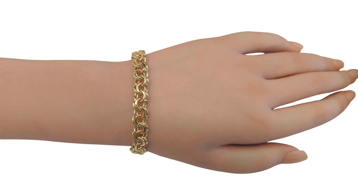 Double Link Bracelet in 14 Karat Yellow Gold