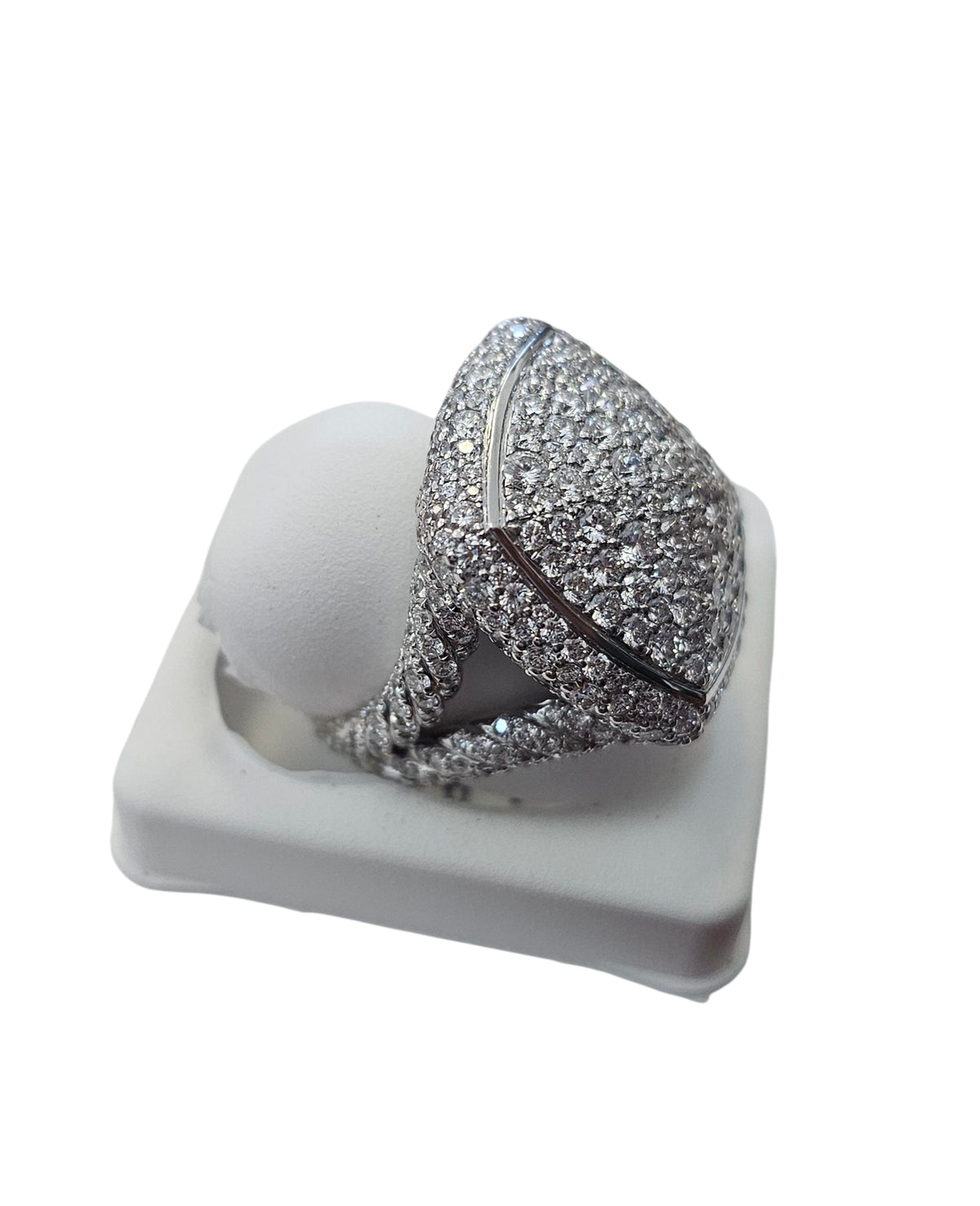 David Yurman Diamond Ring in 18 Karat White Gold
