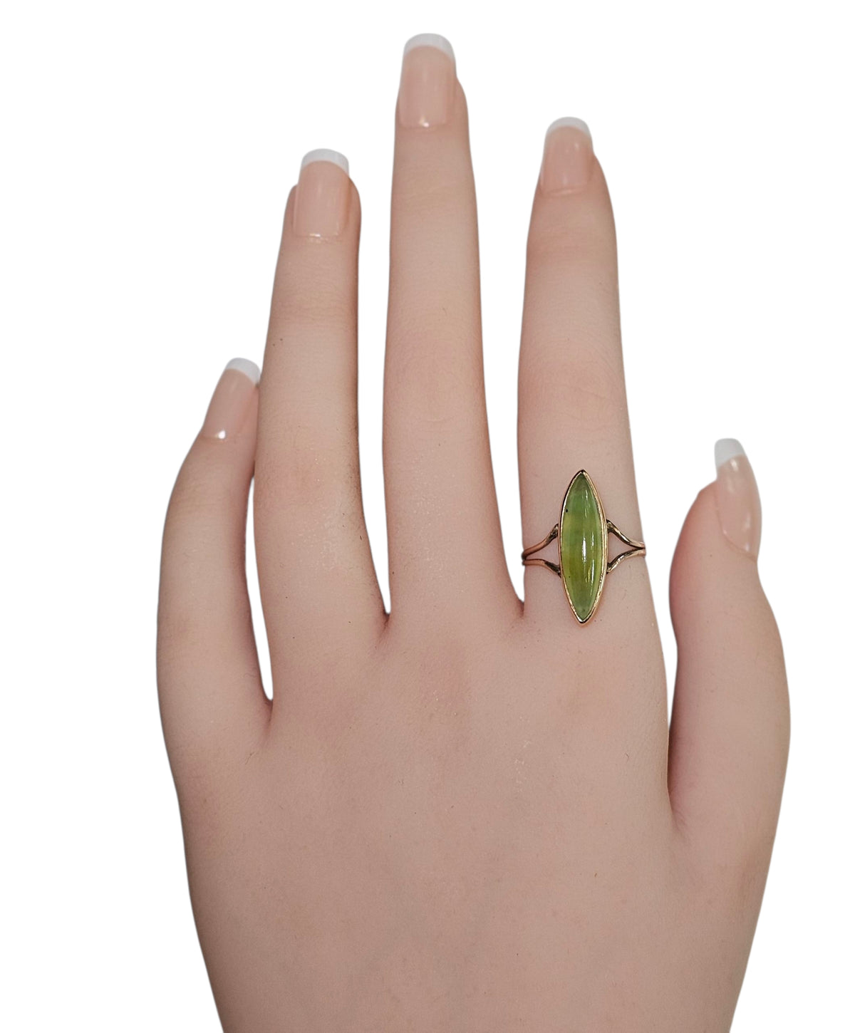 Jade Marquise Ring in 9 Karat Yellow Gold