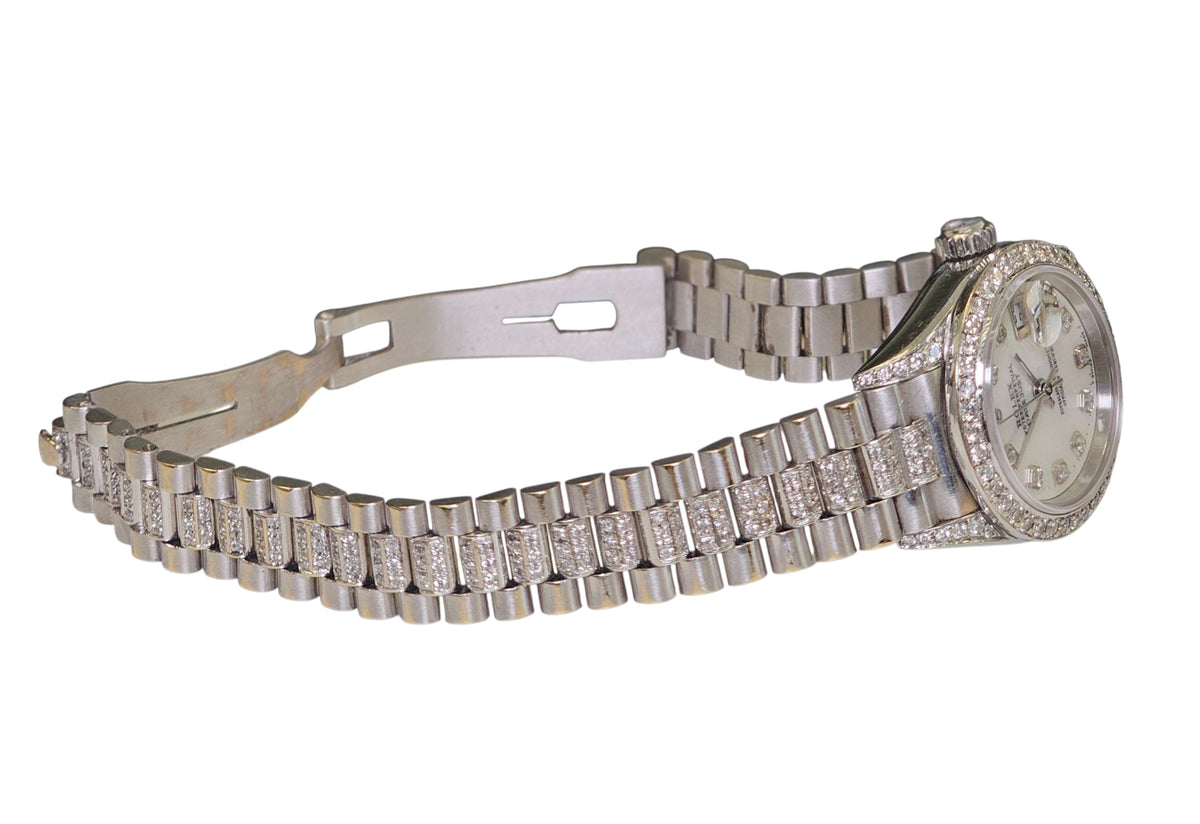 ROLEX LADIES OYSTER PERPETUAL DATEJUST  DIAMOND WATCH IN 18 KARAT WHITE GOLD