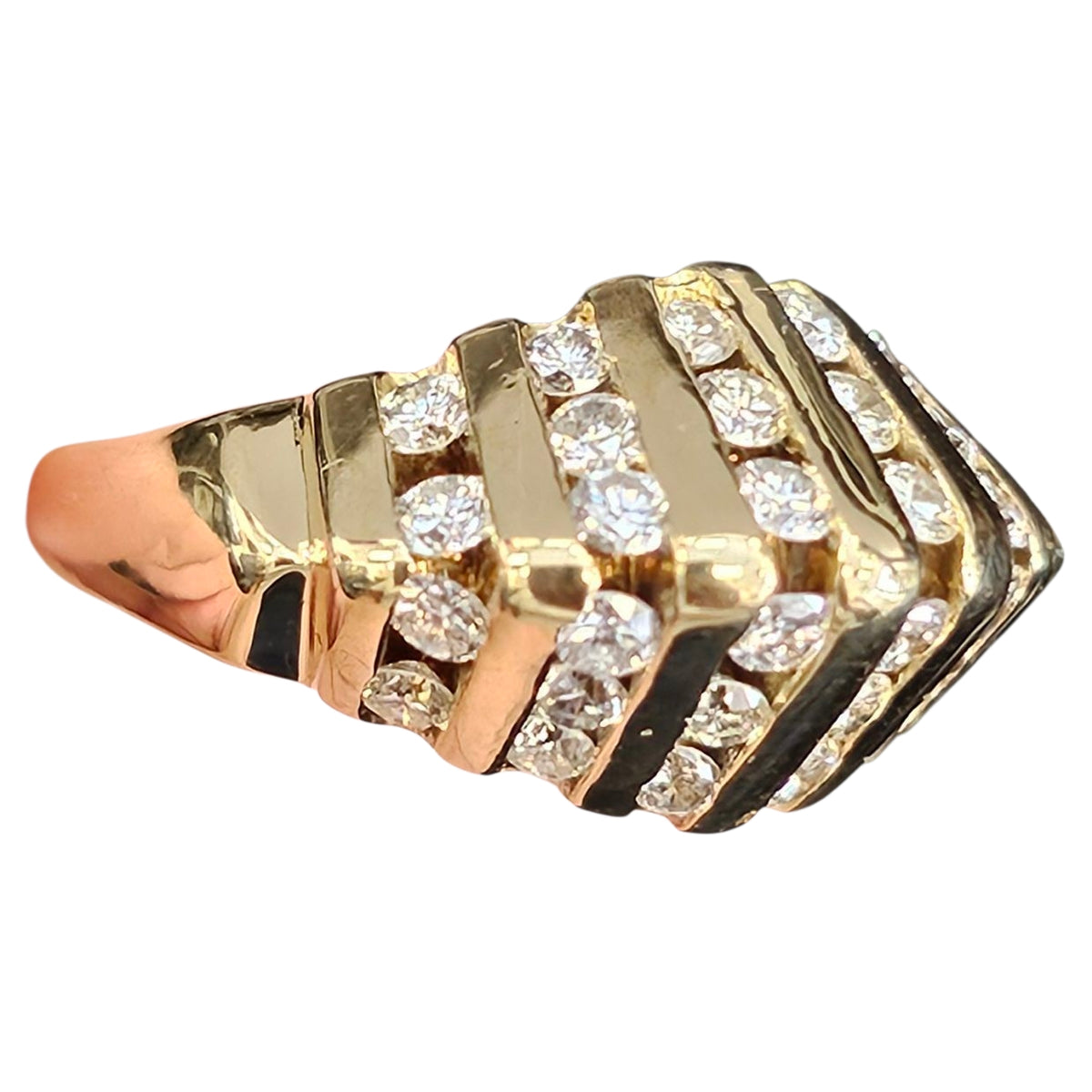 Vintage Diamond Band Ring in 18Karat Yellow Gold
