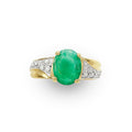 Oval Emerald Ring