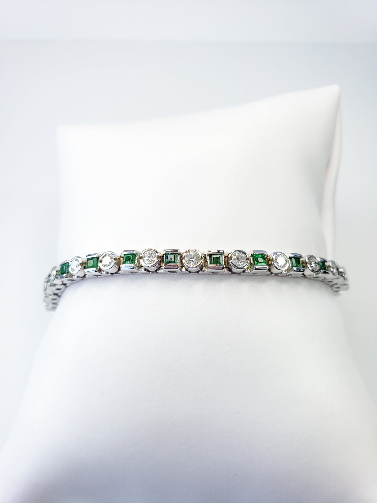 Emerald and Diamond Tennis Bracelet made in 14K White Gold