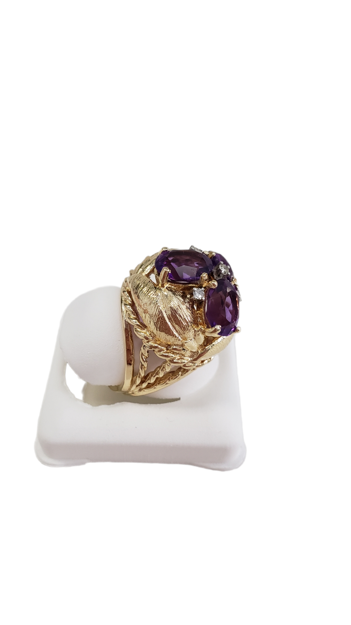 14K Yellow Gold Amethyst and Diamond Ring Size 6 (US)