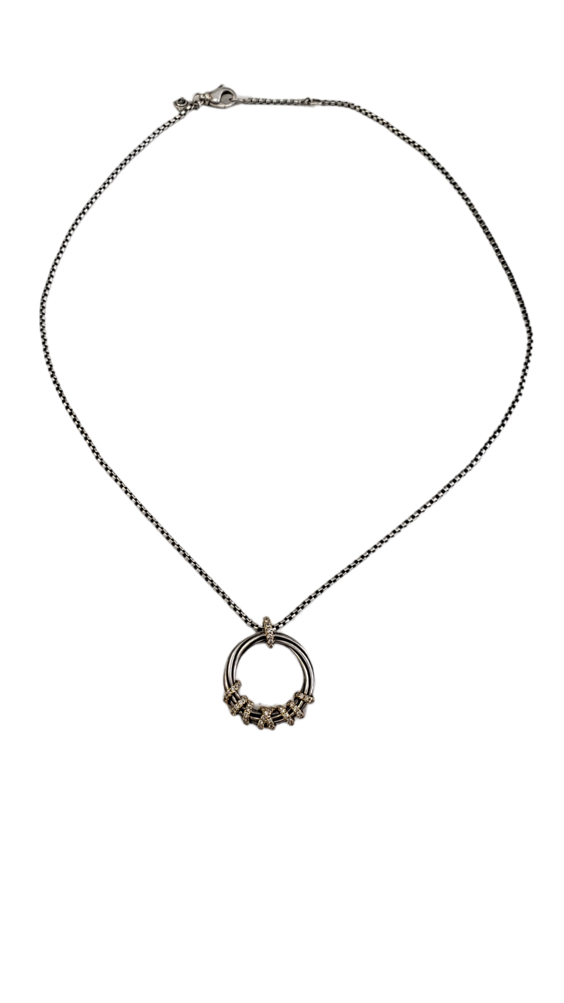 David Yurman Helena Medium Pendant Necklace with Diamonds and 18K Yellow Gold