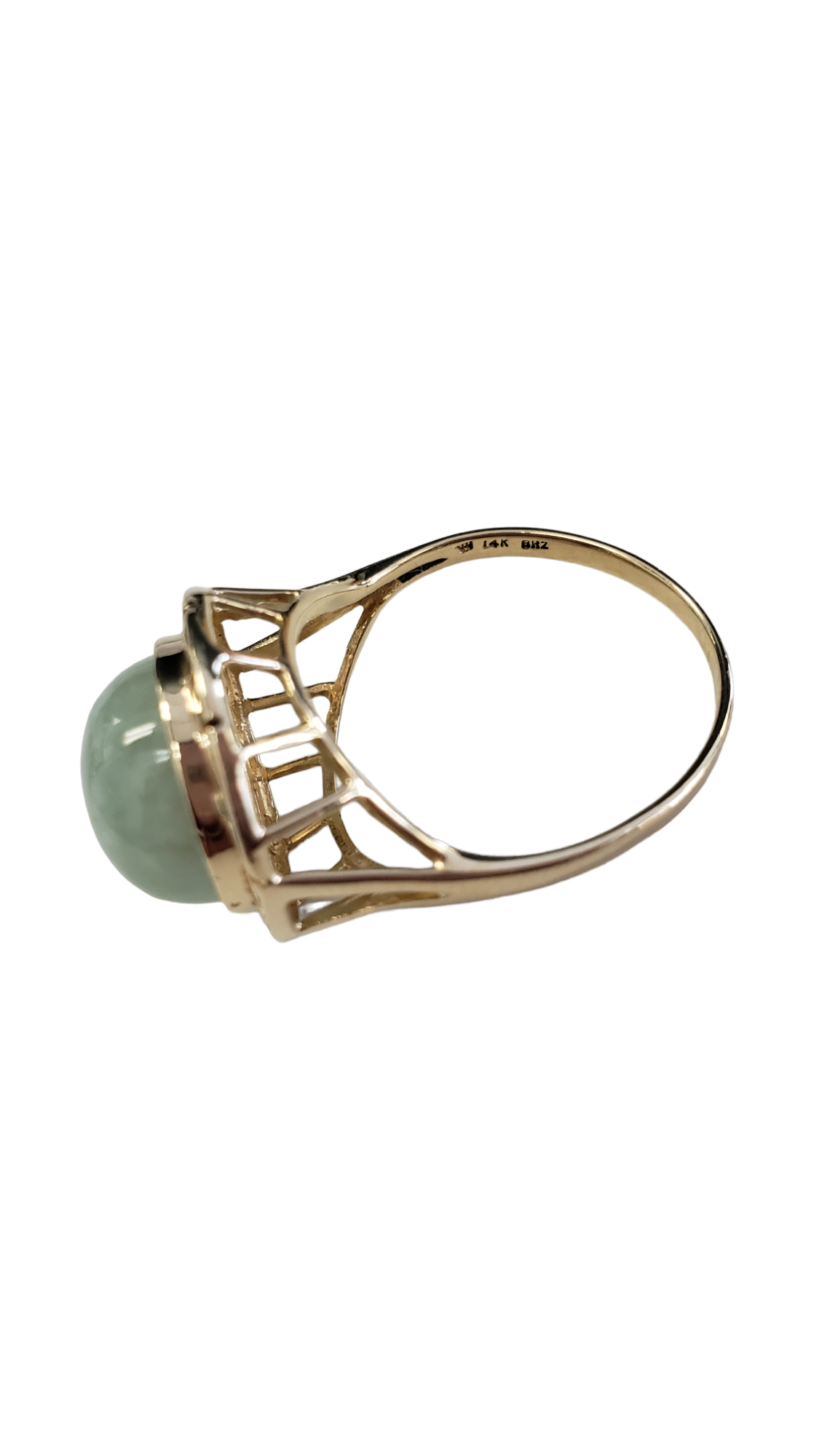 Cabochon Round Green Jade Greek Key Style Ring made in 14-Karat Yellow Gold