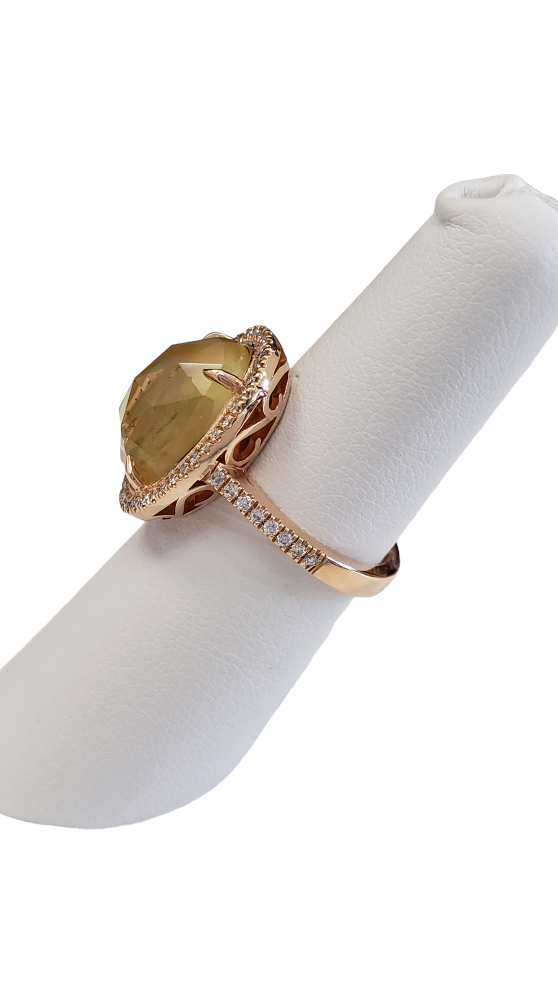 Quartz on Mother of Pearl with Diamonds 18K Rose Gold Women's Ring