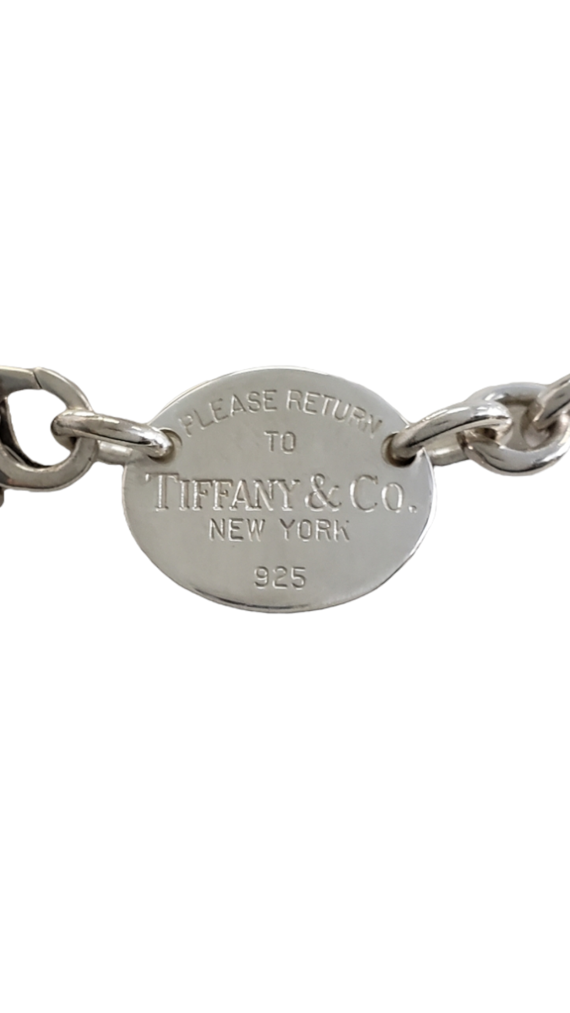 TIFFANY CO. Return to Tiffany Oval Tag Necklace 15