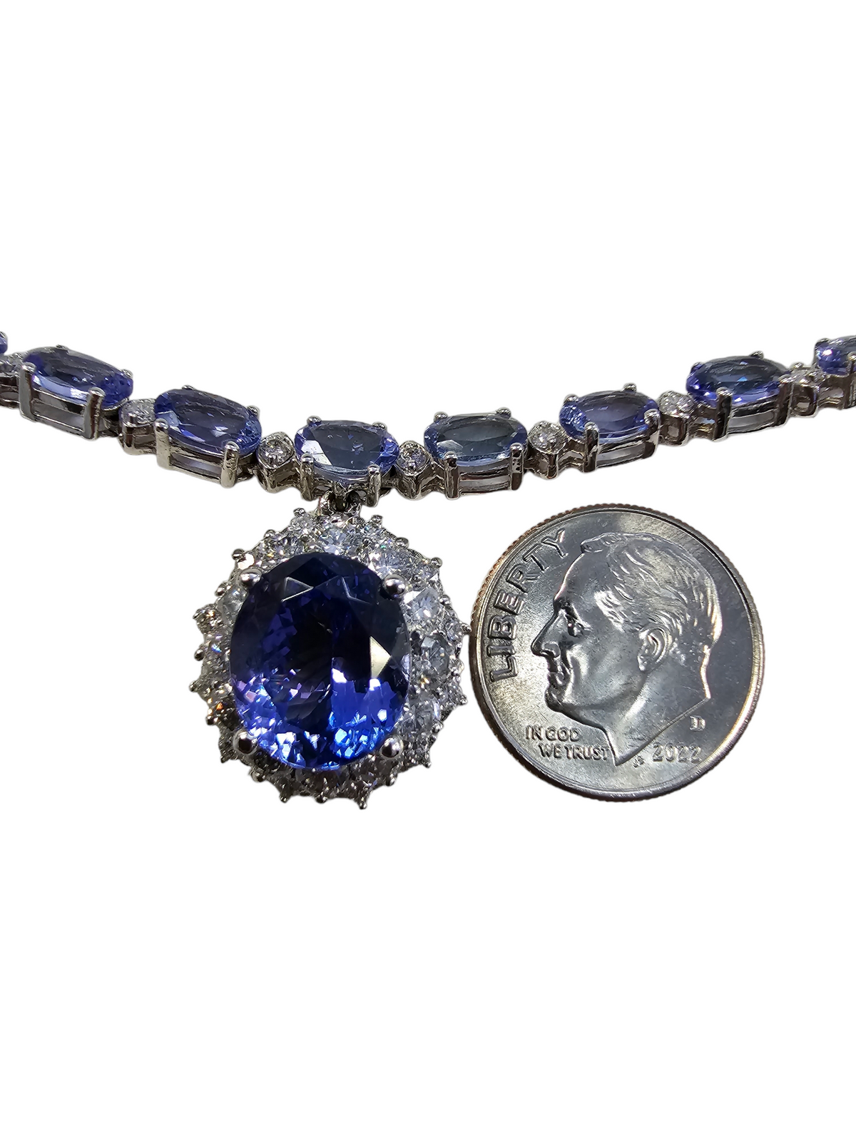 Tanzanite and Diamond Pendant Necklace 14k White Gold preowned