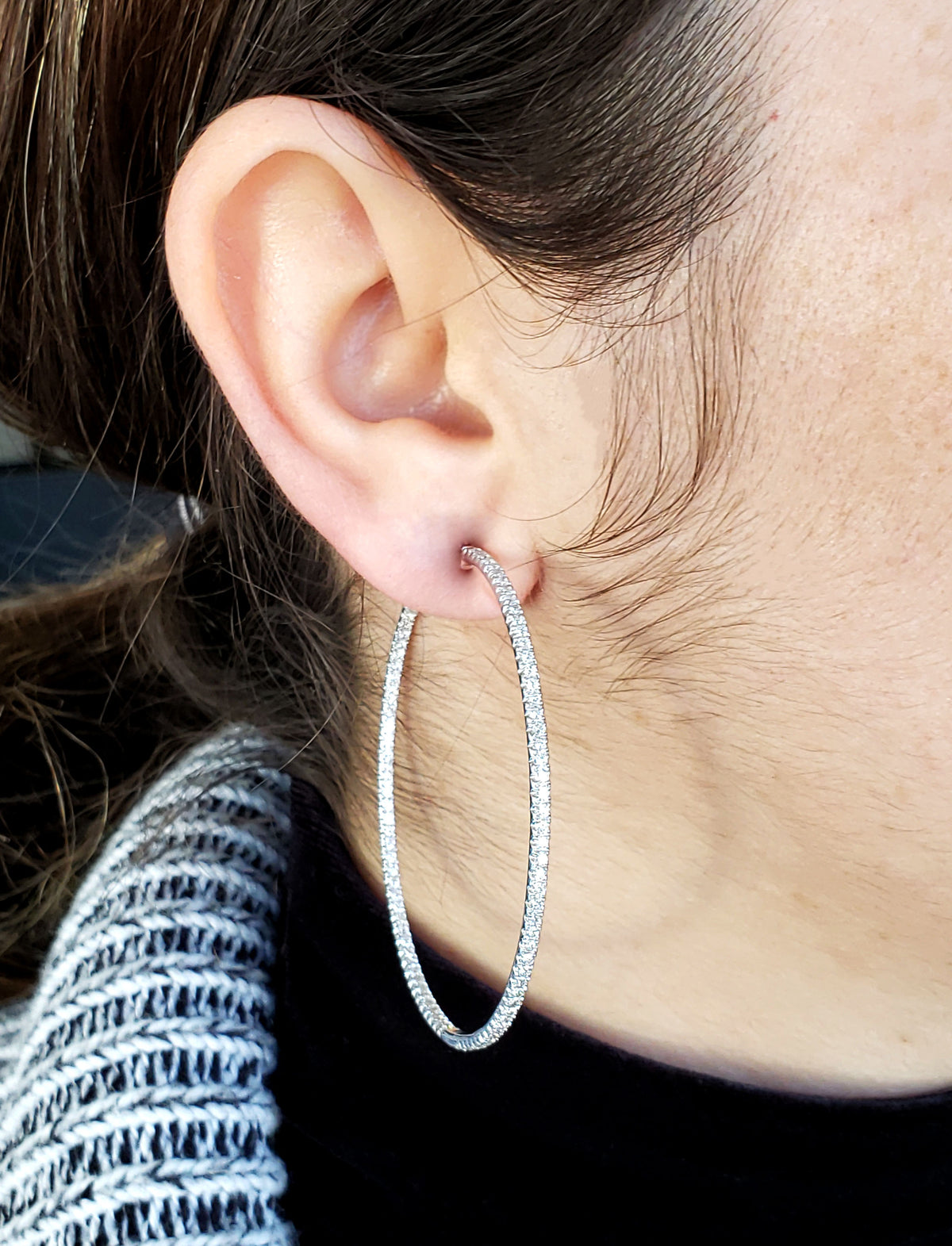 18kt Gold Diamond Hoop Earrings